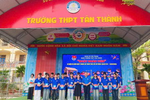 Duyệt văn nghệ chuẩn bị khai giảng năm học mới